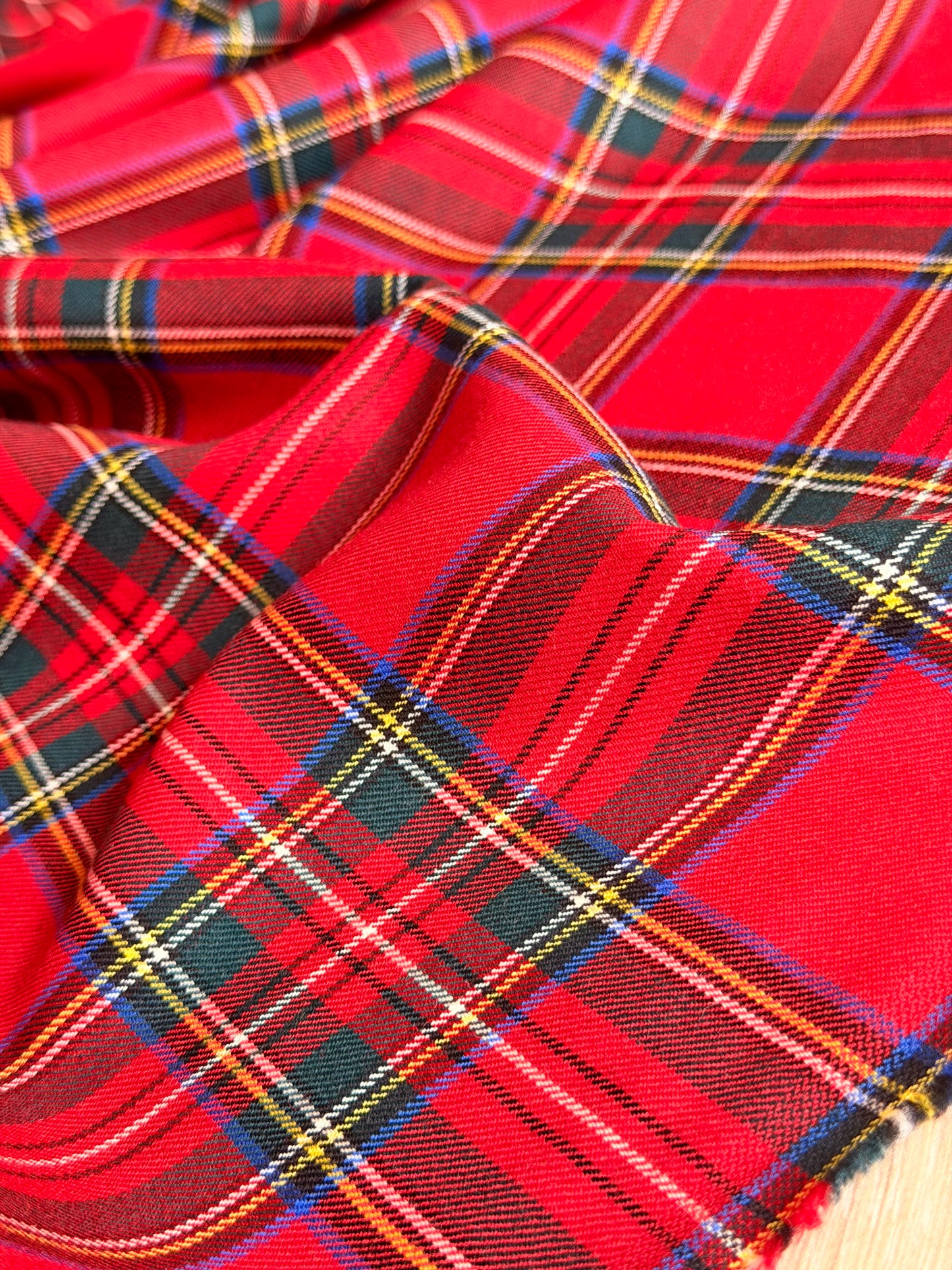 Lana Highland Red