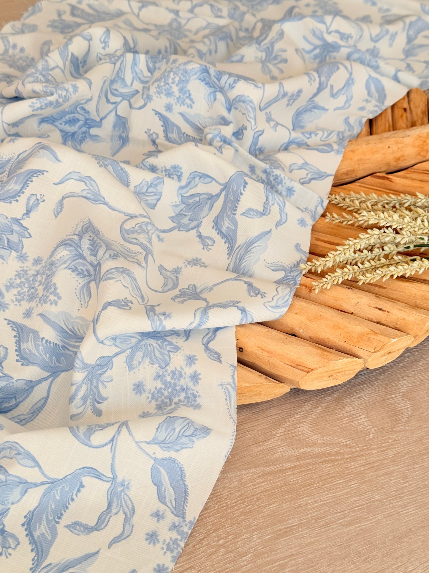 Printed Linen Slub Porcelain Garden