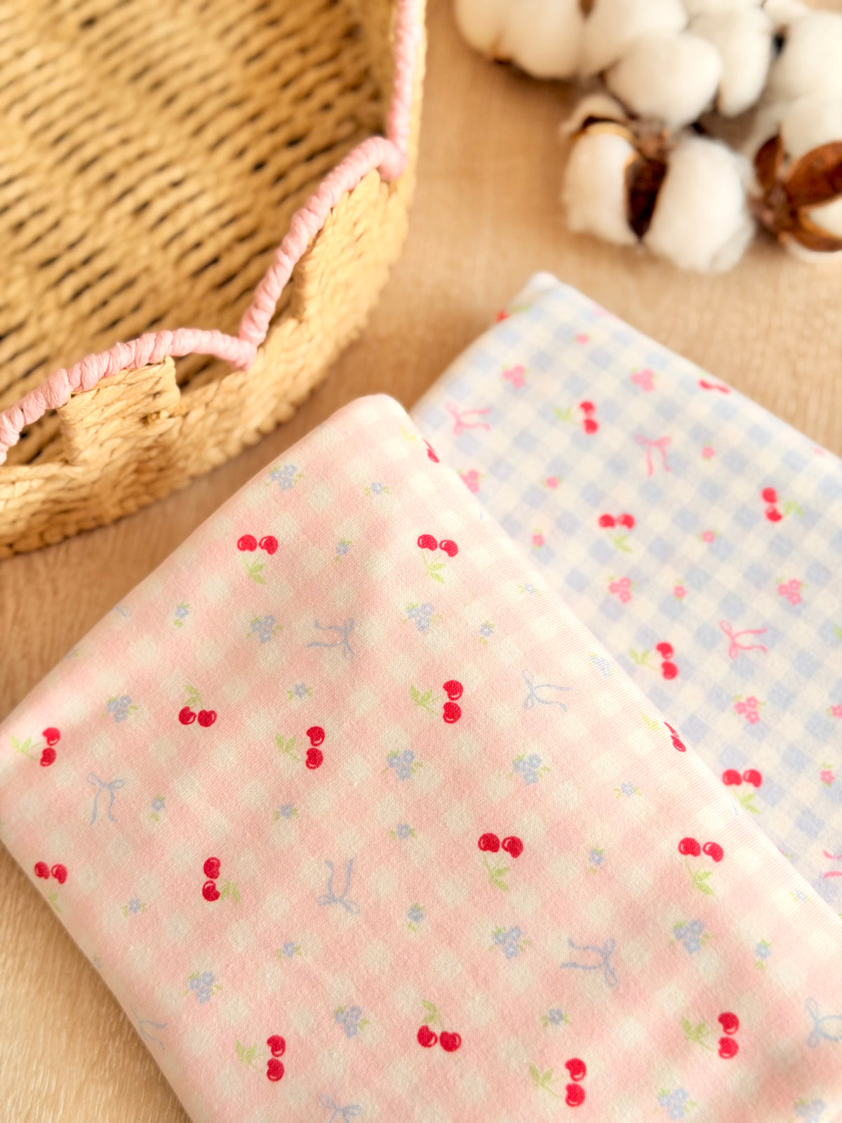 Interlock Cherry Picnic