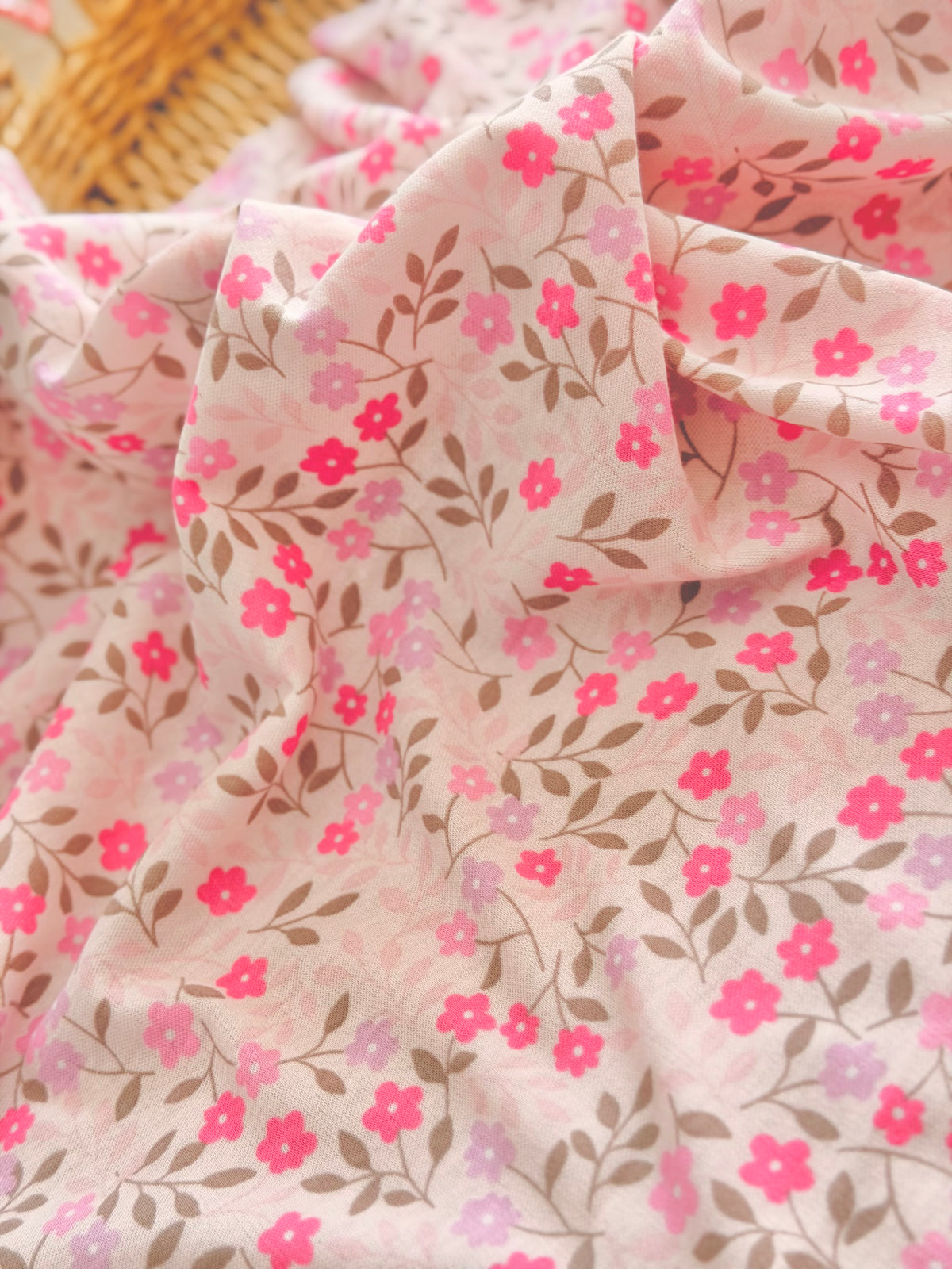 Interlock Pink Meadow