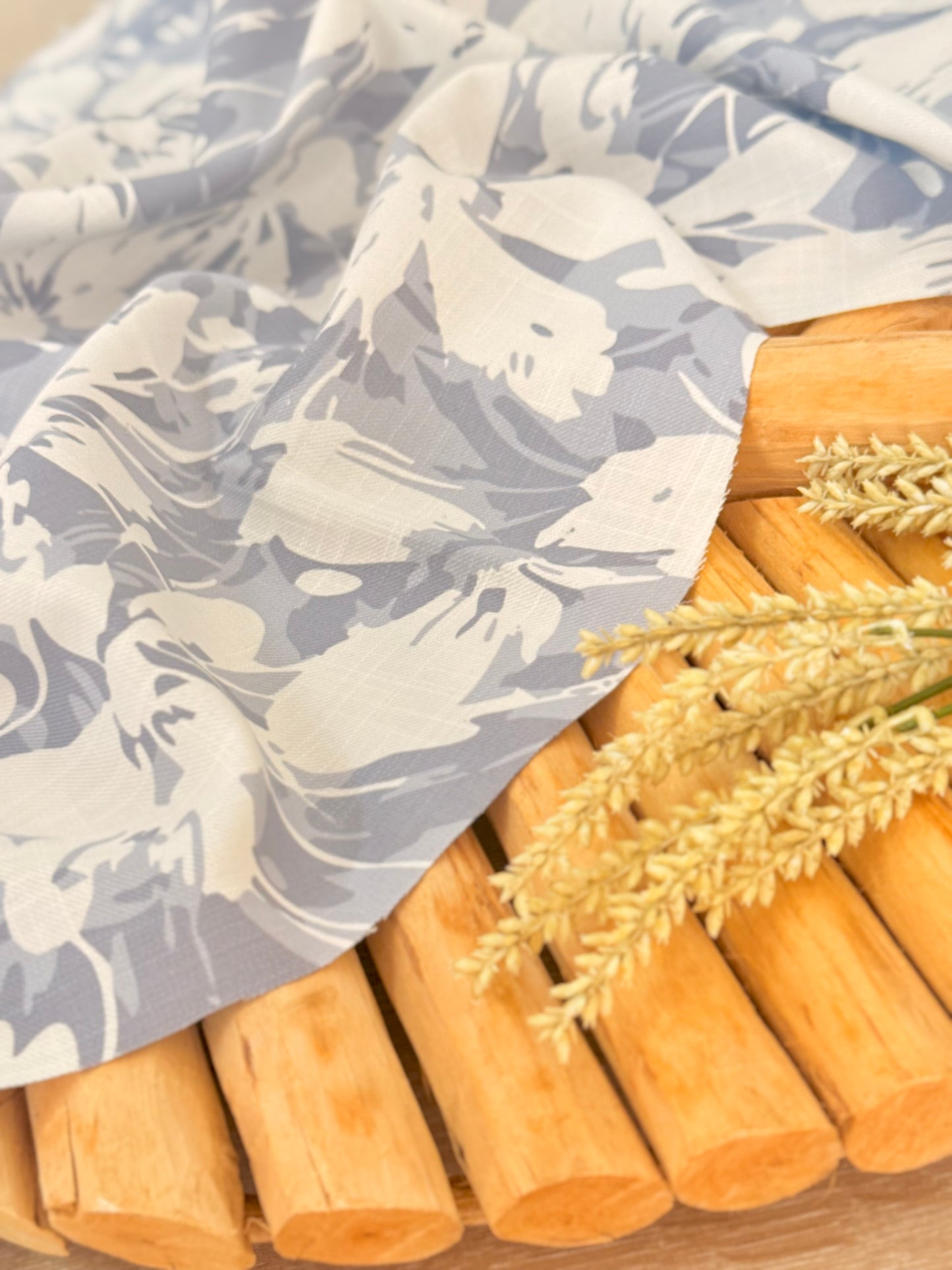 Printed Linen Slub Island Bloom