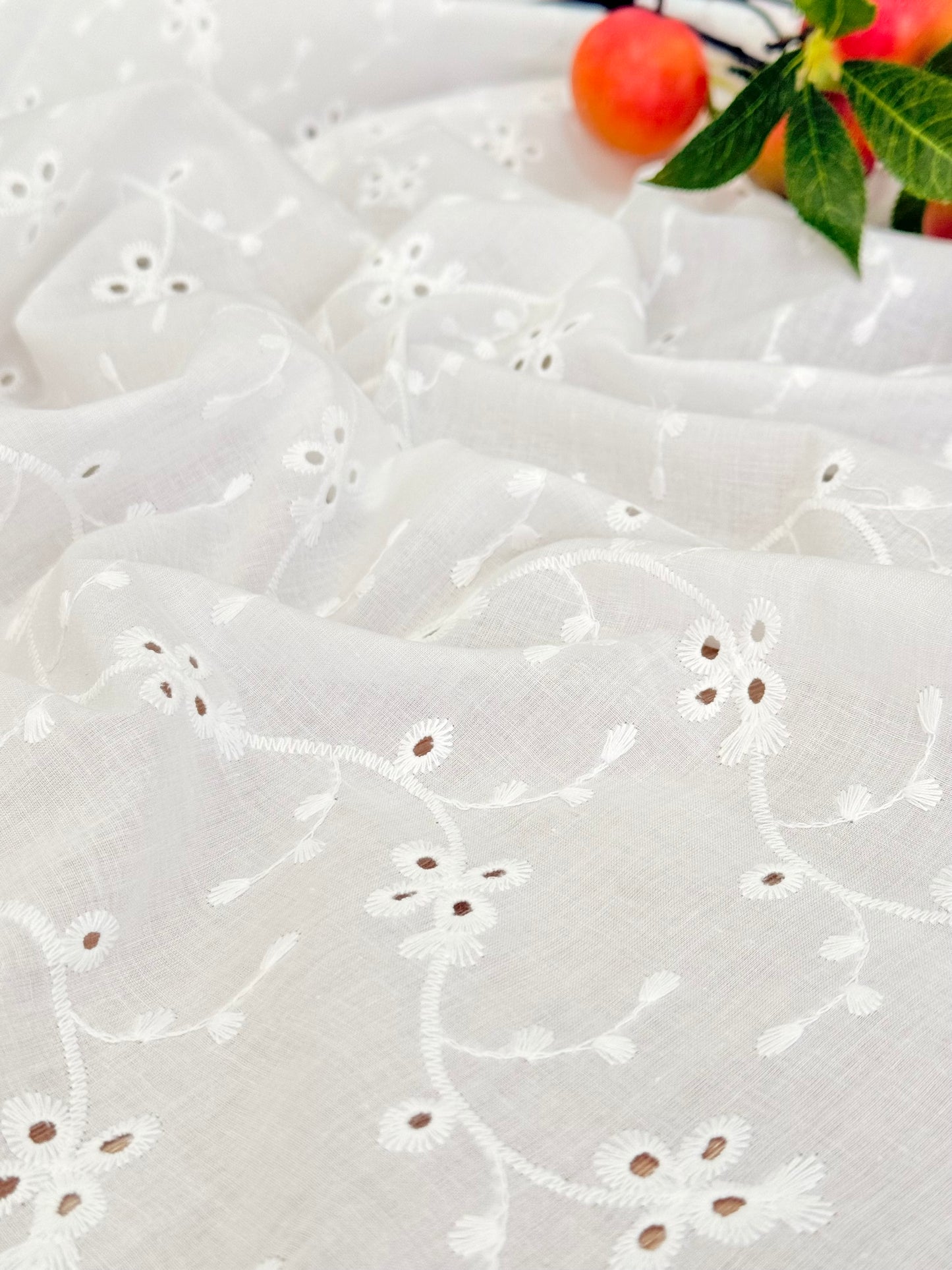 Embroidered Cotton White 25