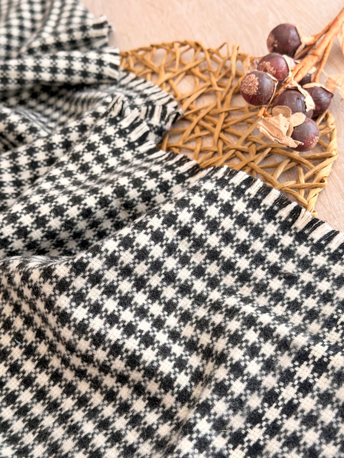 Paño de Lana Classic Houndstooth