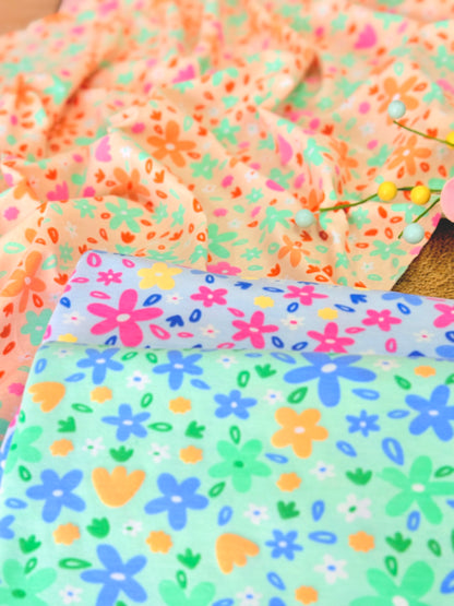 Interlock Bloomy Party