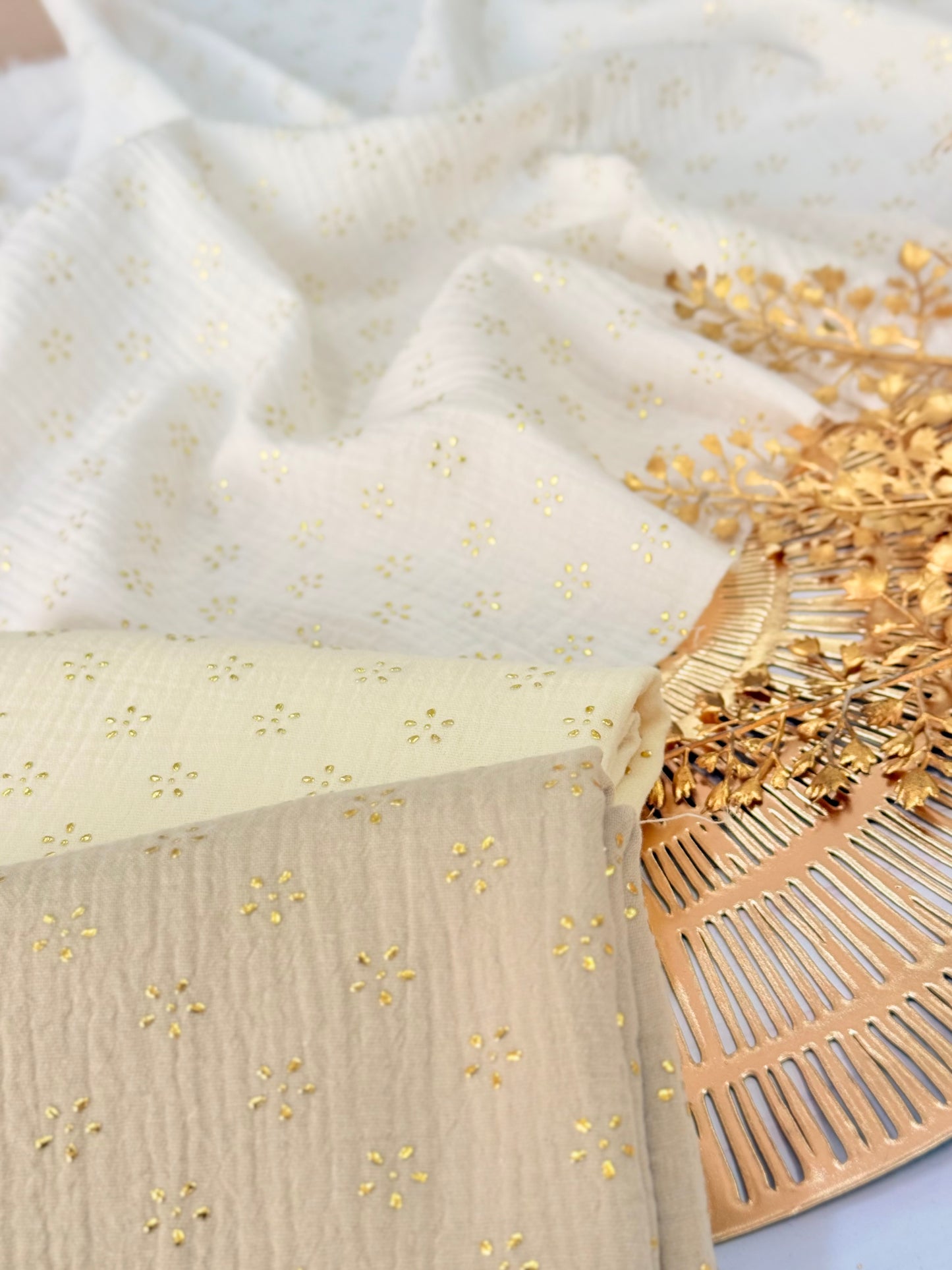 Muselina Foil Golden Petals