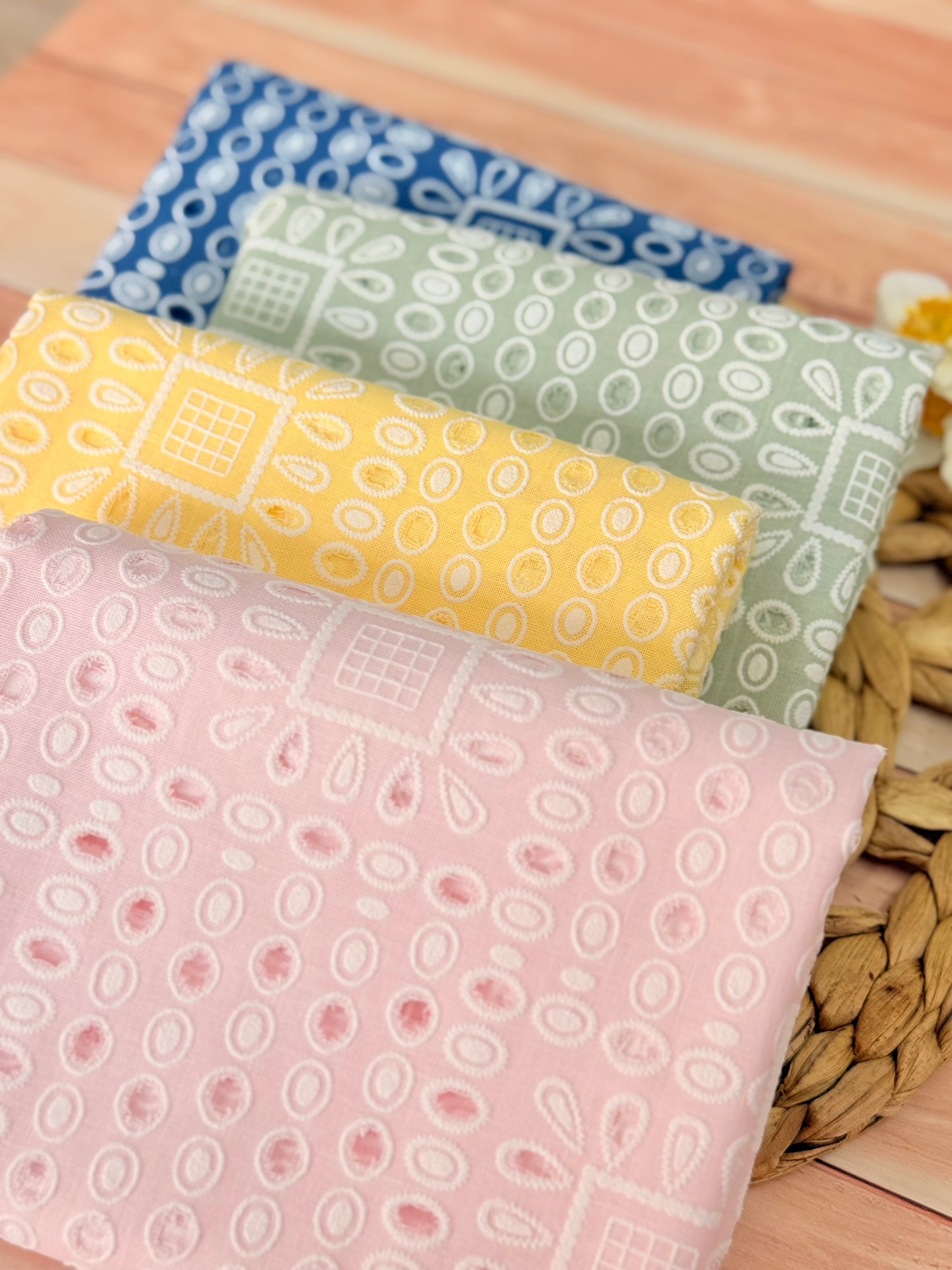 Holl Out Printed Linen 20