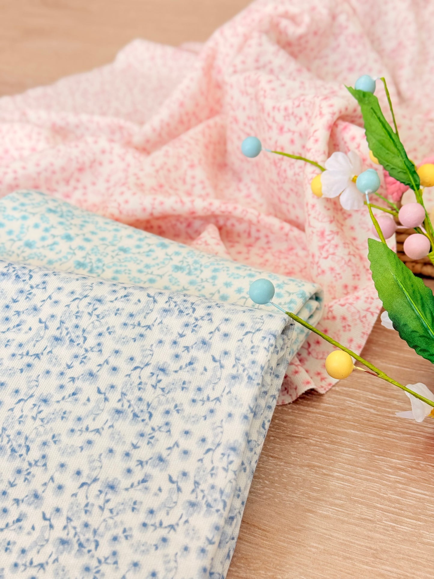 Interlock Blossom Dust