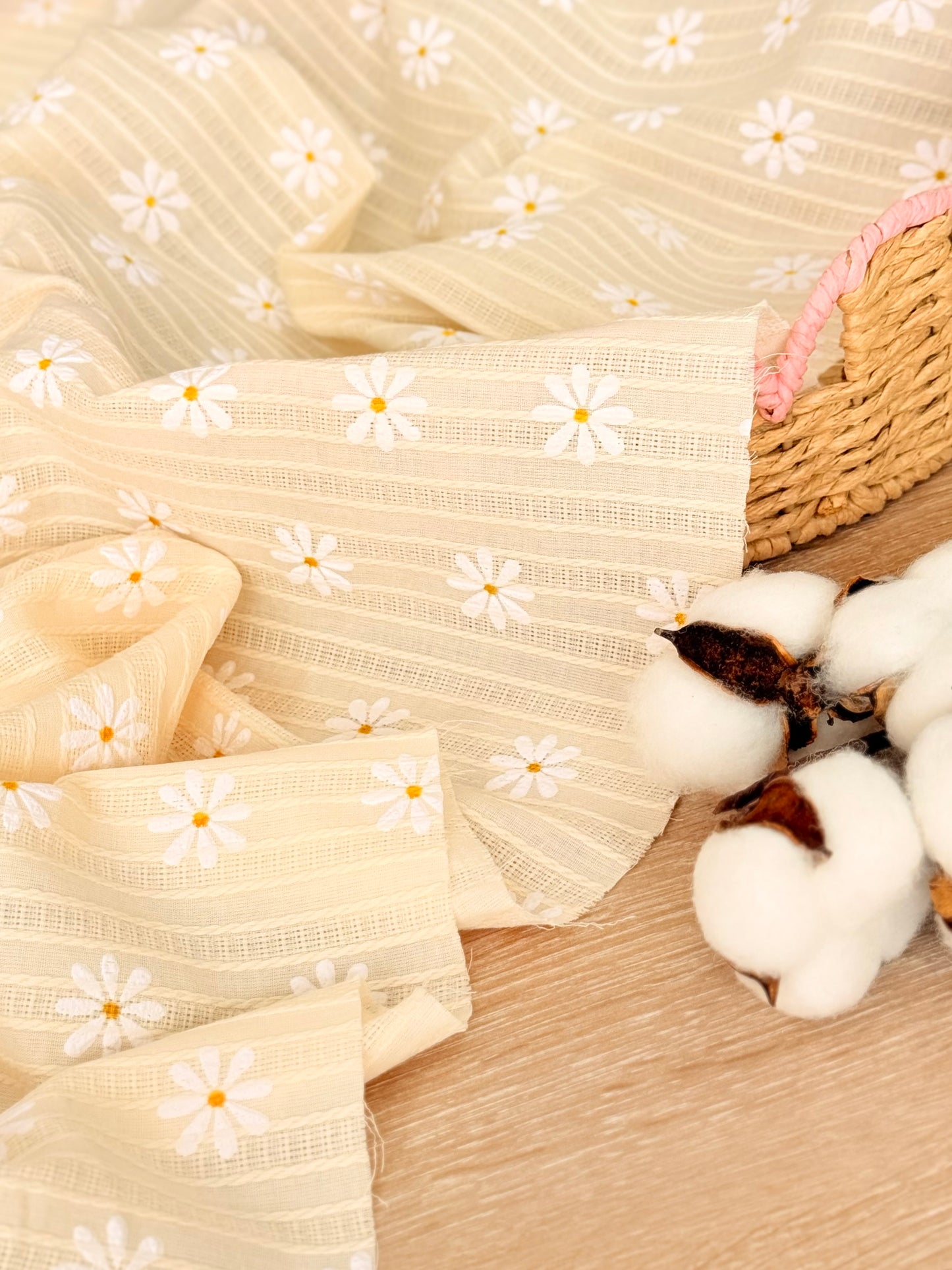 Embroidered Cotton Daisy Fields