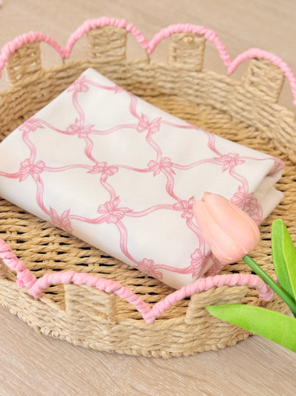 Interlock Ribbon Waltz