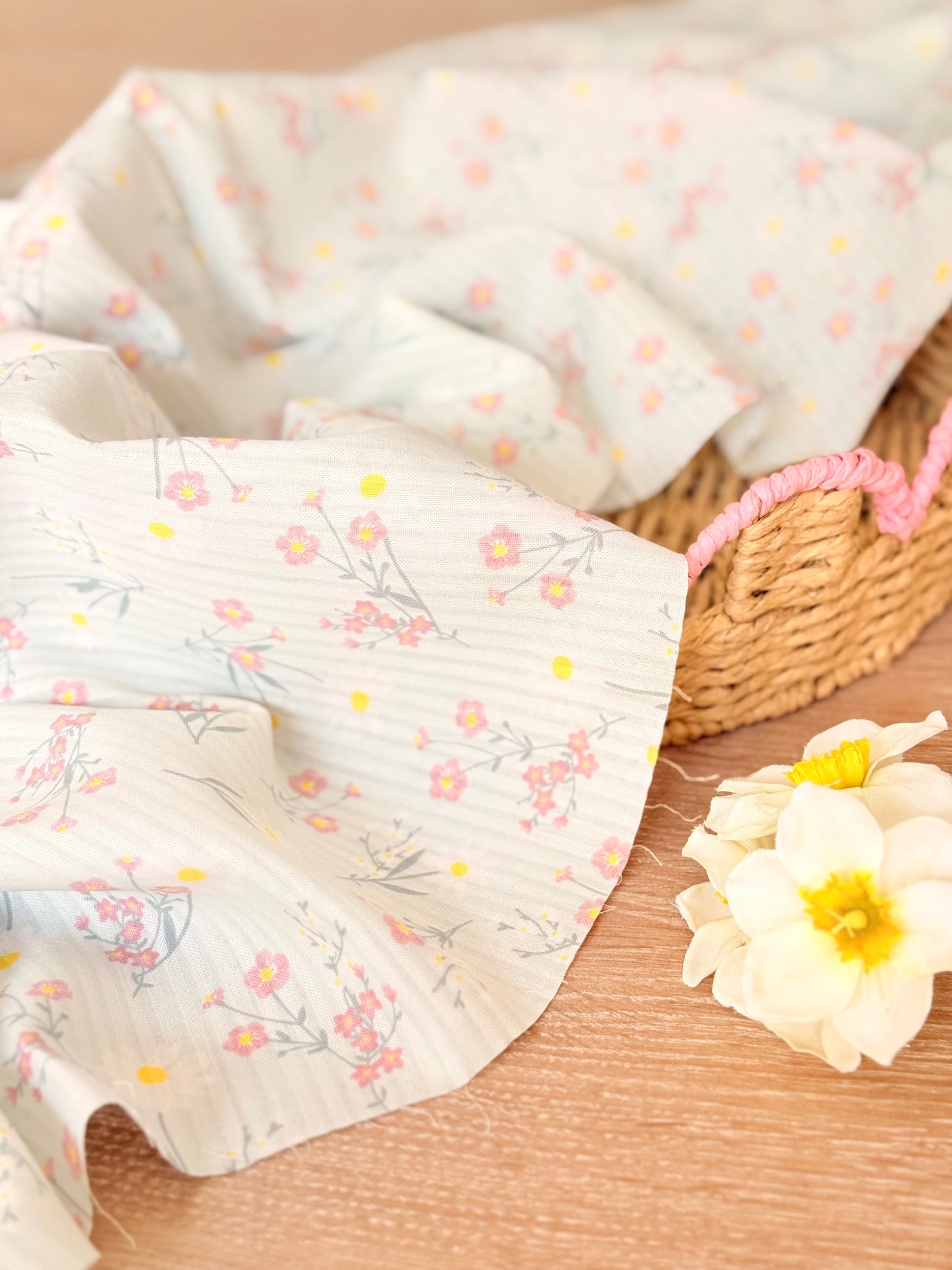 Printed Voile Butter Daisy