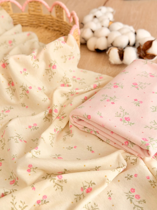 Interlock Sweet Rosebud