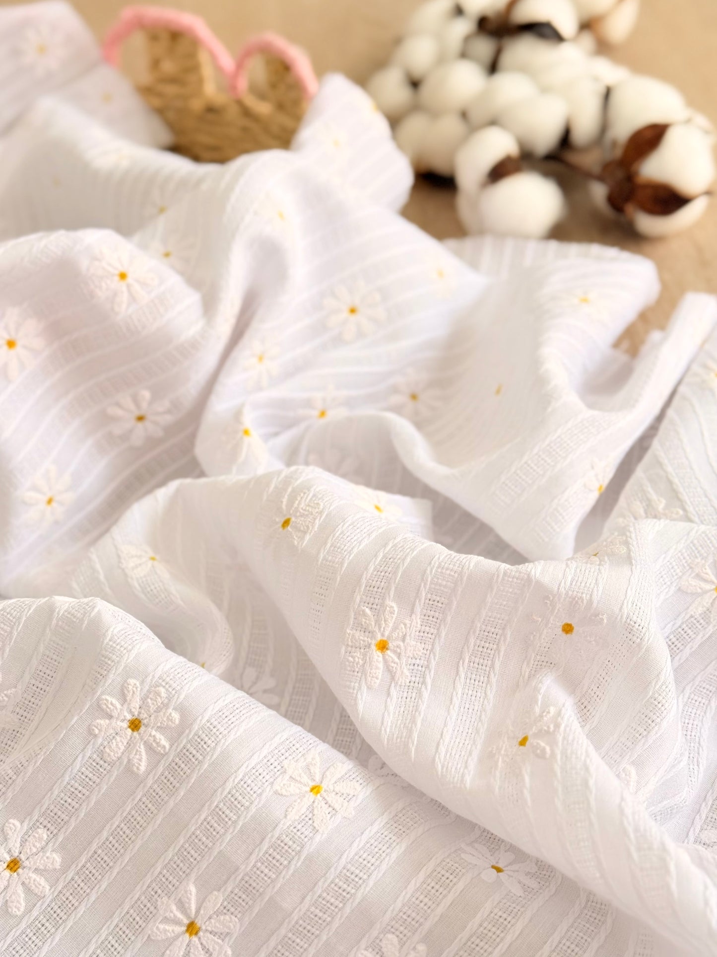 Embroidered Cotton Daisy Fields