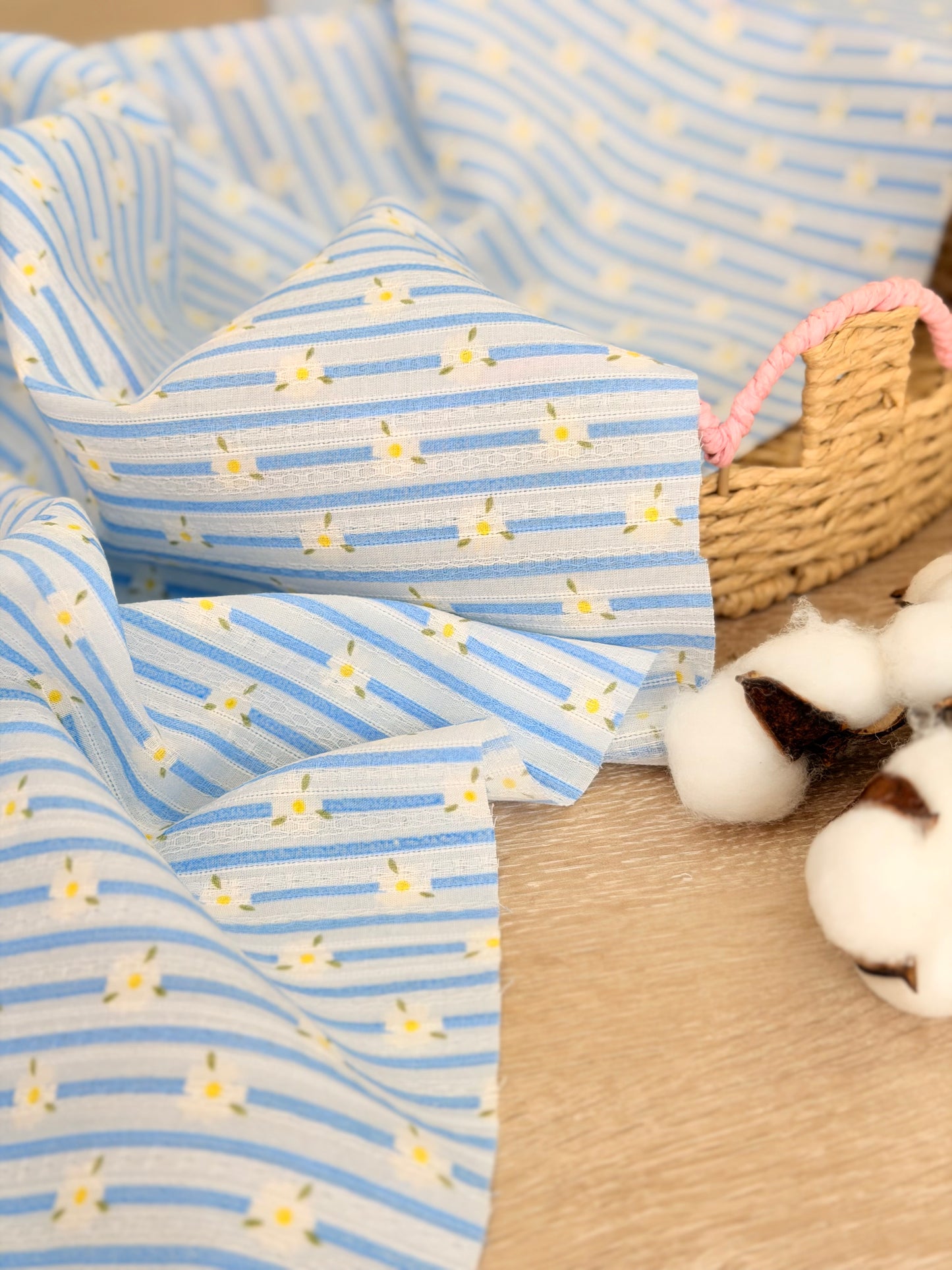 Embroidered Cotton Daisy Lane
