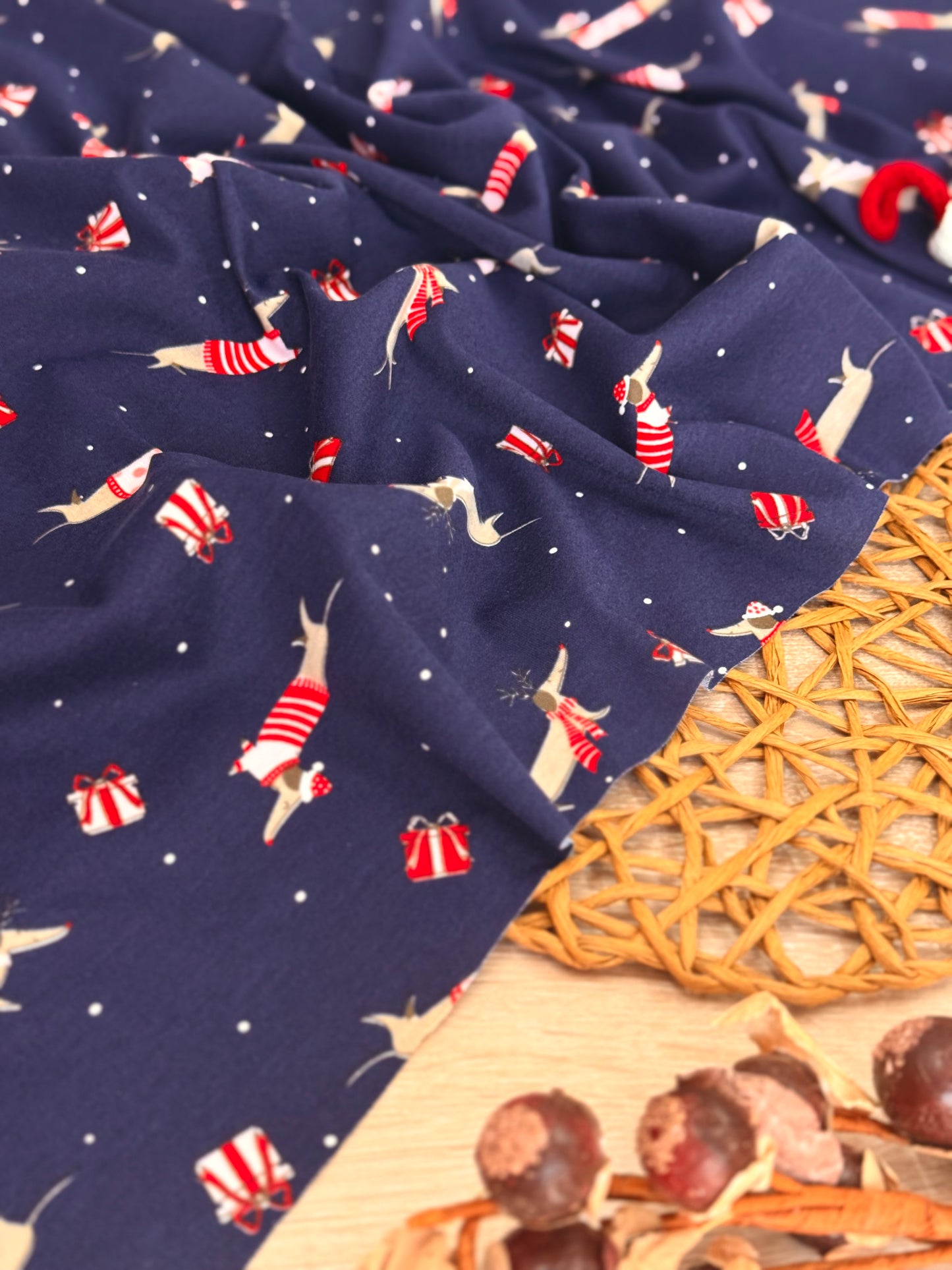 Interlock Winter Dachshunds