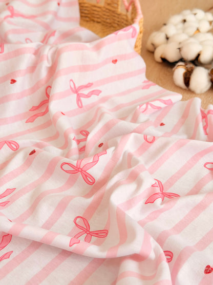 Interlock Ribbon Kisses