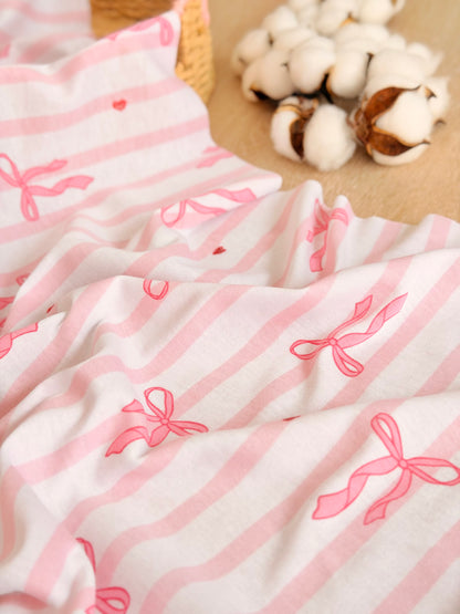 Interlock Ribbon Kisses