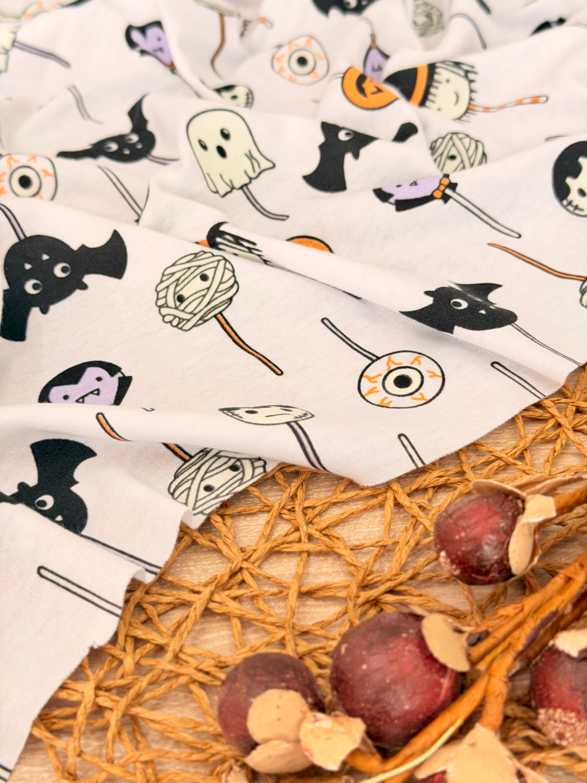 Interlock Spooky Lollipops