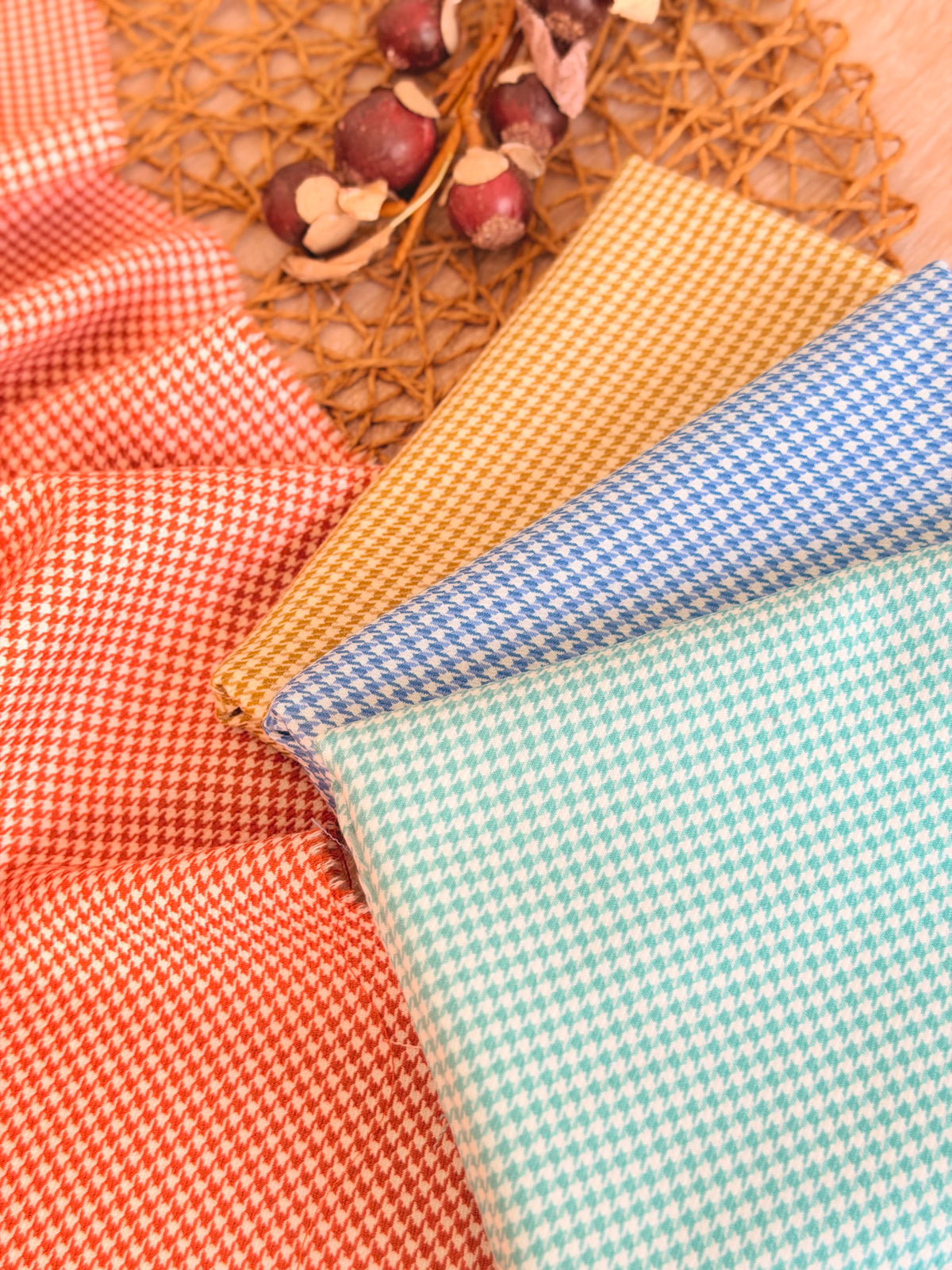Lana Colorful Houndstooth