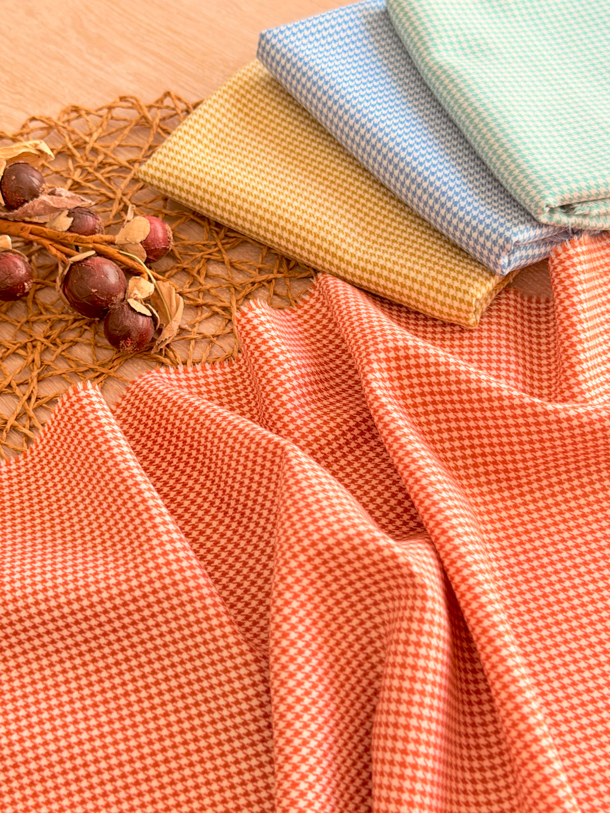Lana Colorful Houndstooth