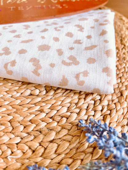 Printed Linen Light Cheetah