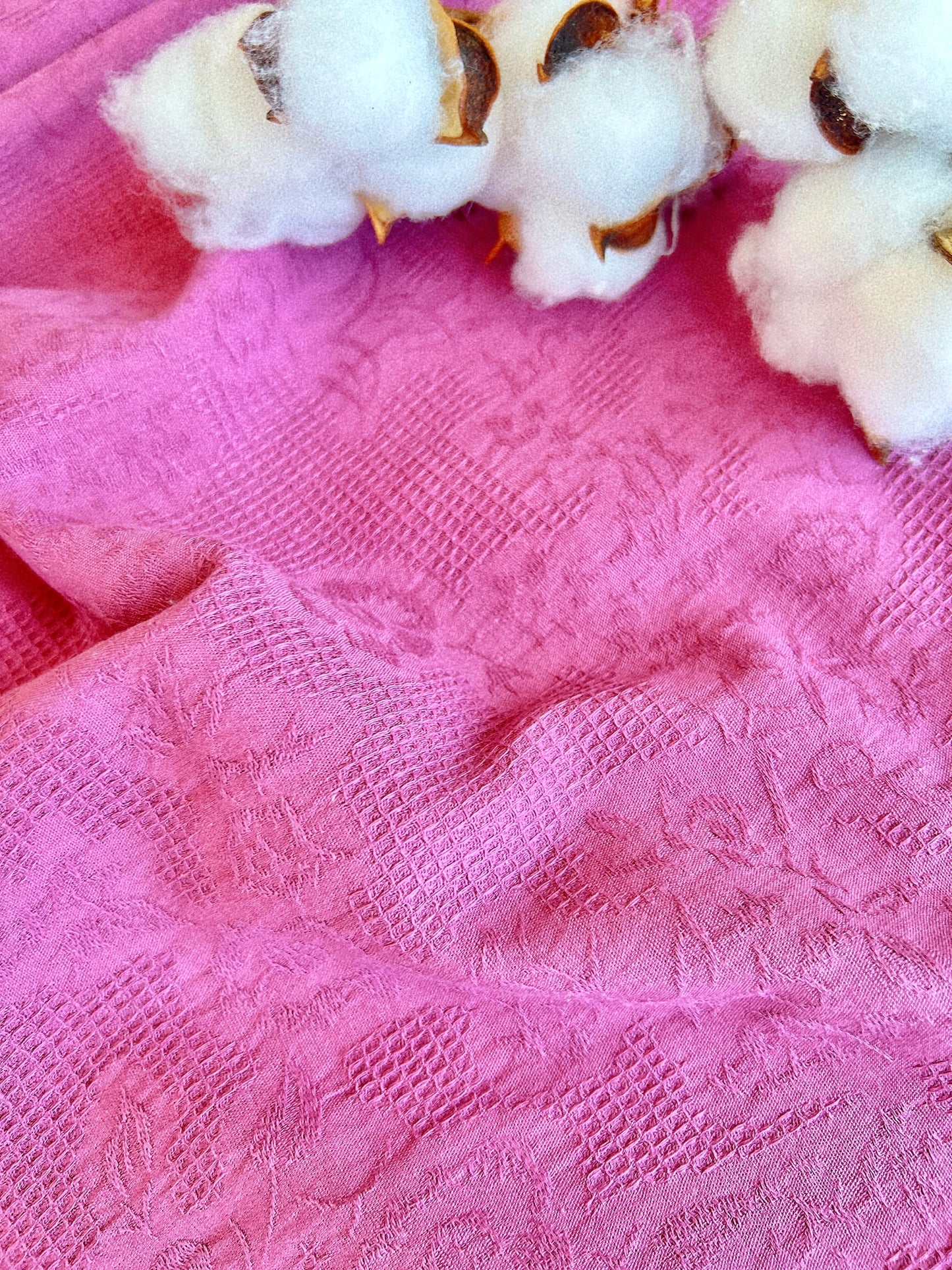 Embroidered Cotton Roseta