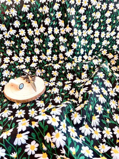 Embroidered Linen Daisies