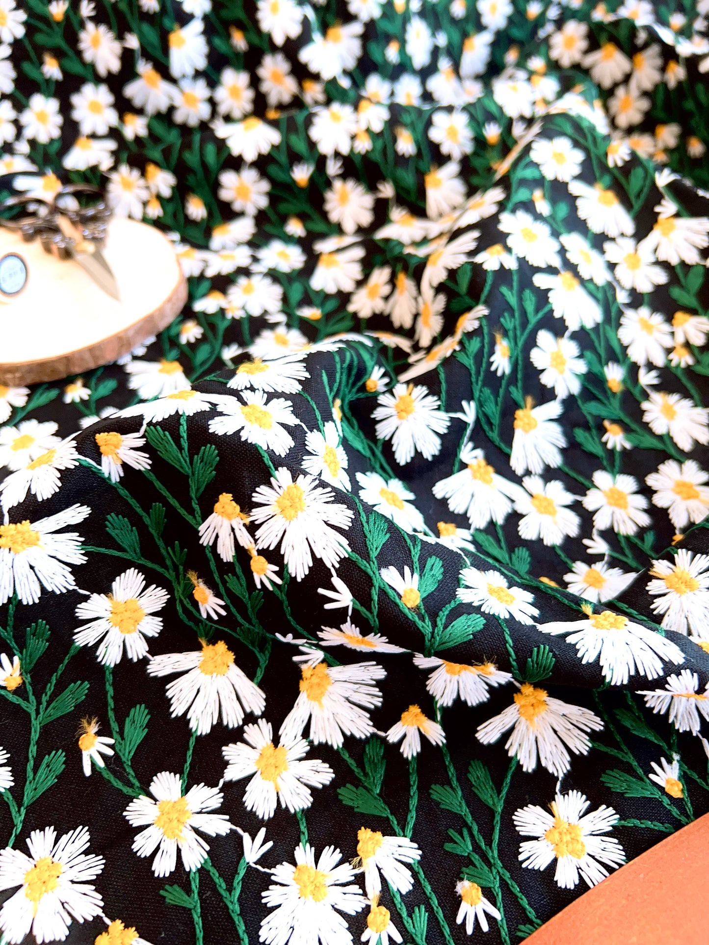 Embroidered Linen Daisies