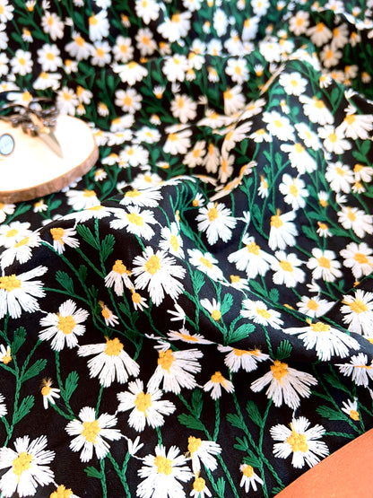 Embroidered Linen Daisies