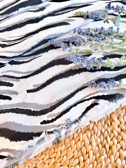 Printed Linen Wild Zebra